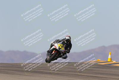 media/Oct-07-2023-CVMA (Sat) [[f84d08e330]]/Race 5 Amatuer Formula Middleweight/